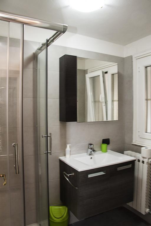 Apartment Via Sant'Alessandro Бергамо Номер фото